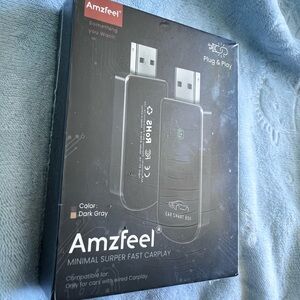 Amzfeel Minimal Super Fast CarPlay Adapter - Dark Gray